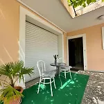 Delfin Apartments